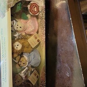 Boyd's bears Wizard Of Oz collection still in box